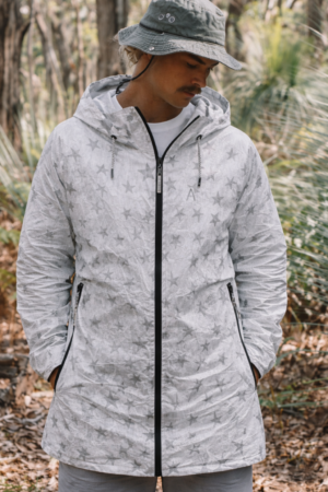 Rain. · Stars grey