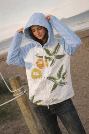 Outdoor - M01V25637